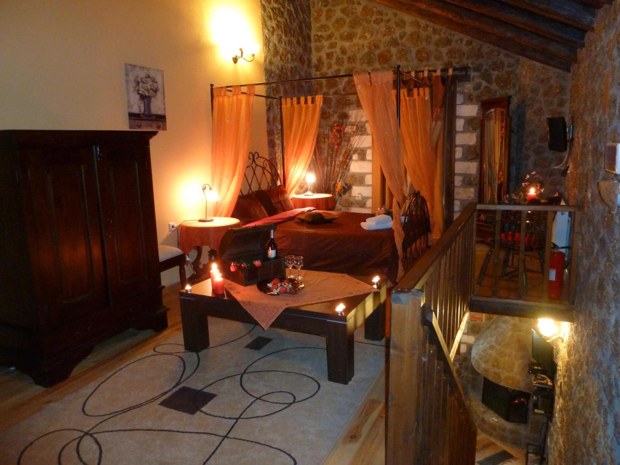 Theasis Suites-Ορεινή Φιλοξενία Kato Sinikia Trikalon エクステリア 写真